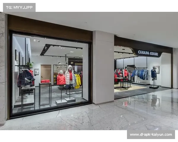 加拿大鹅武汉SKP门店客流骤降奢侈品品牌渠道策略面临严峻考验