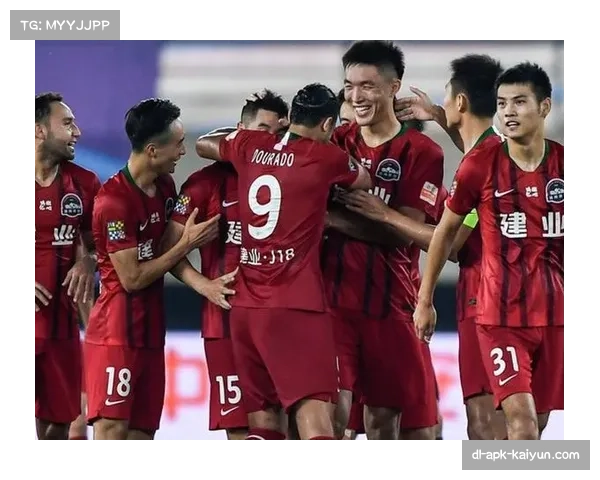 积分榜中游集团竞争激烈 胜率过半球队多达八支